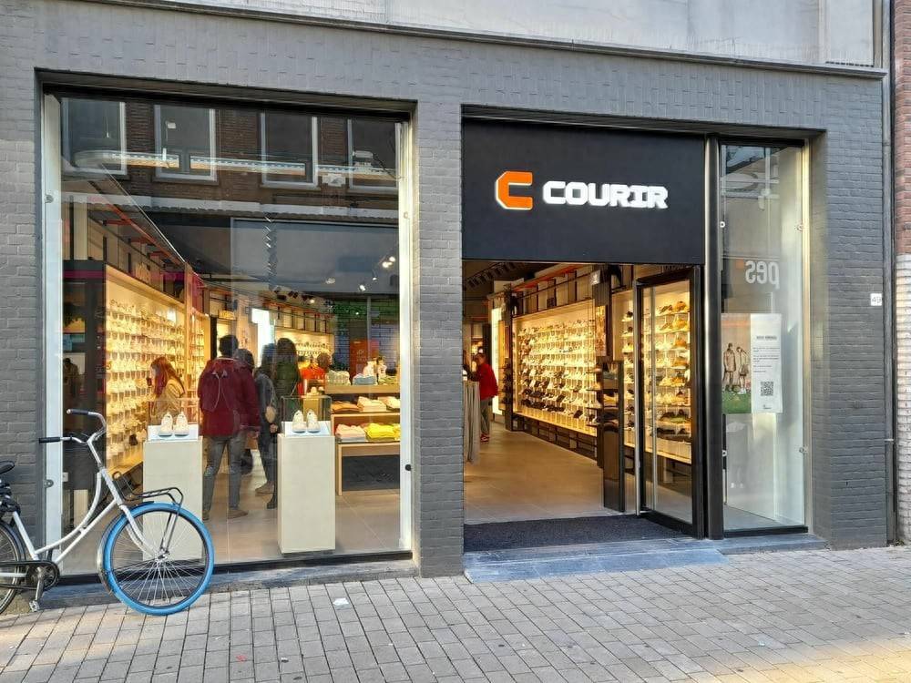 JD Sports 完成对运动服零售商 Courir 的收购(图1)