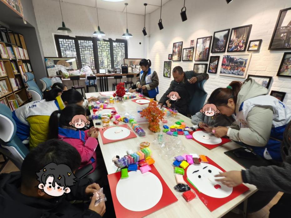 开元体育网址犍心扶助·与爱同行——犍为县民政局慈善关爱行动护童愿慰老心(图3)