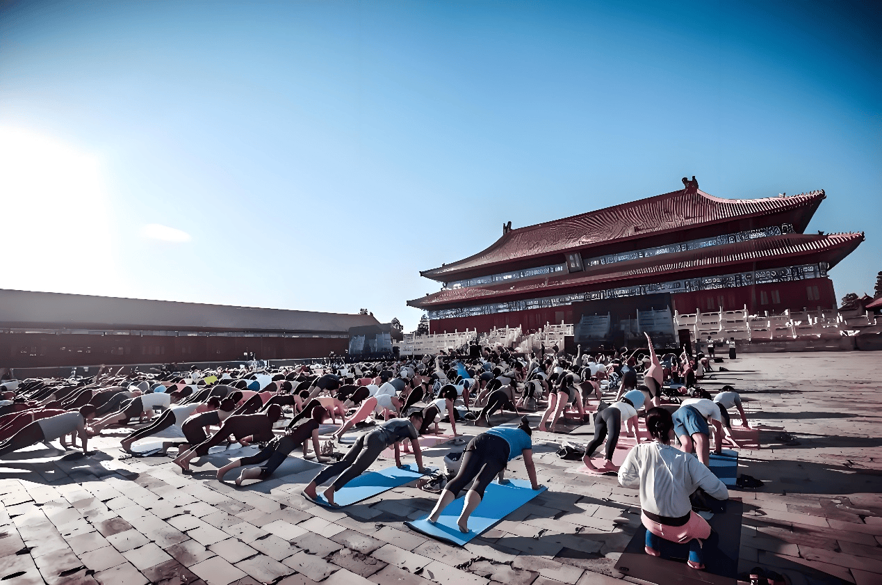 2000亿没了lululemon怎么了？(图5)